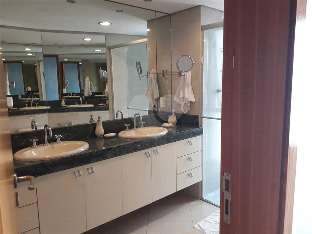 Apartamento à venda com 4 suítes em Perdizes, São Paulo, SP