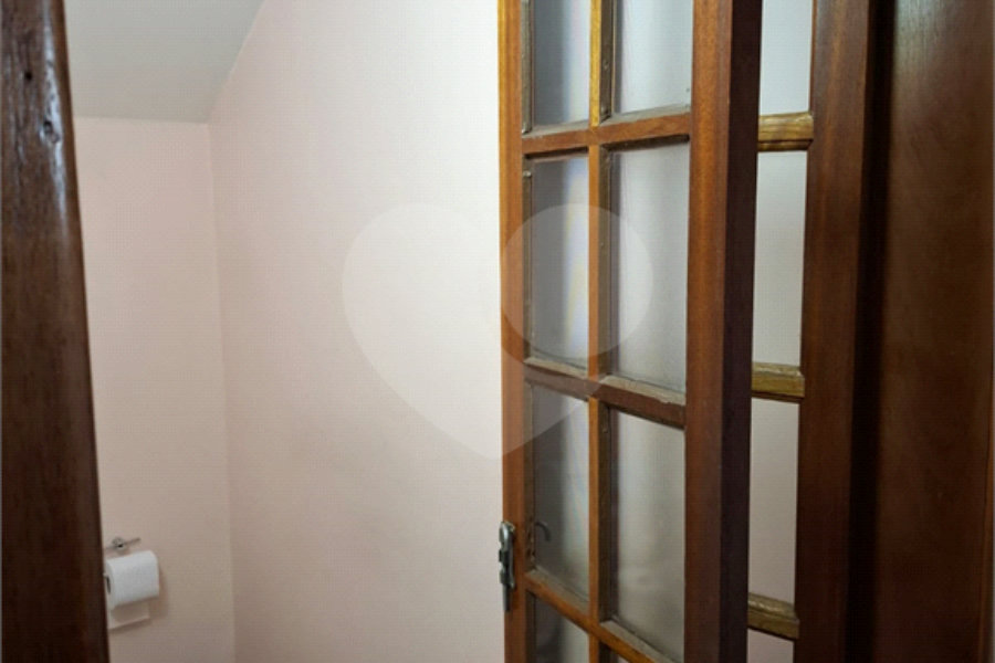 Sobrado à venda com 3 quartos em Santana, São Paulo, SP