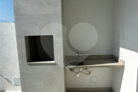 Casa à venda com 2 quartos, sendo 1 suíte, no condomínio Parque Guará, Rio de Janeiro - RJ