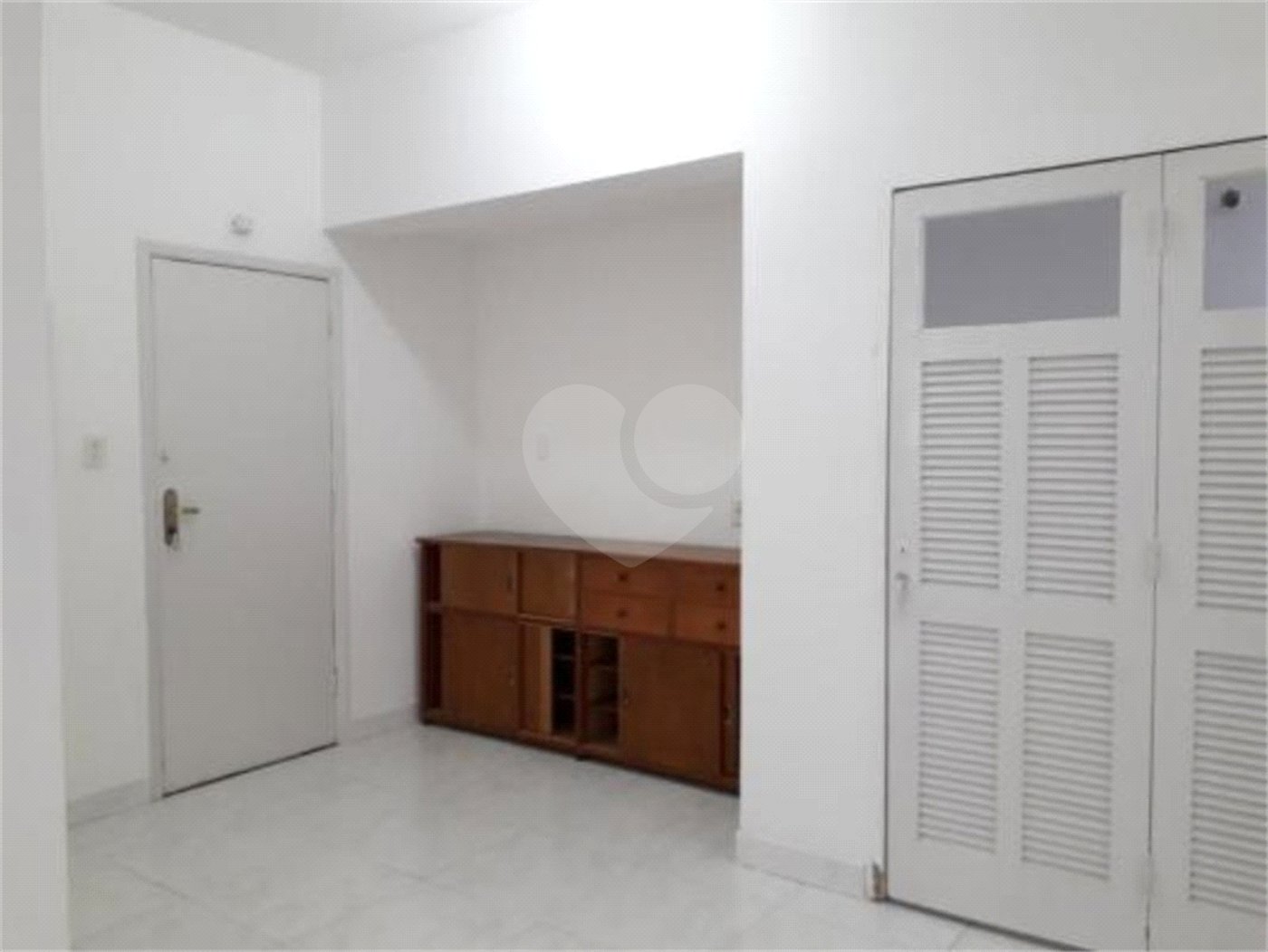 Apartamento à venda com 3 quartos, sendo 1 suíte, em República, São Paulo, SP