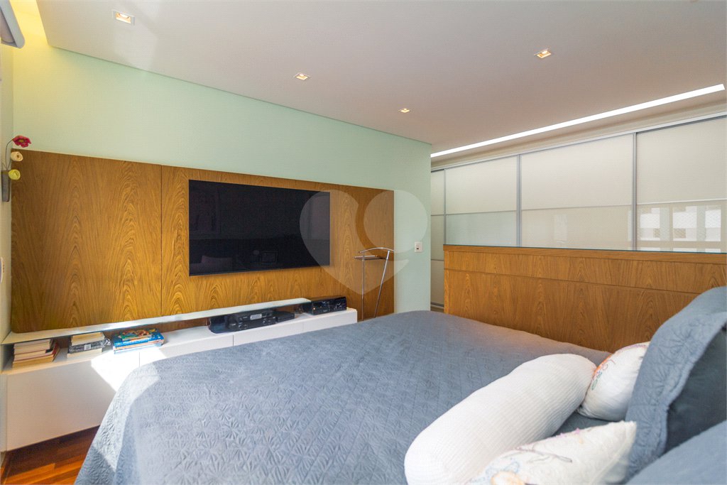 Apartamento à venda com 3 suítes em Saúde, São Paulo, SP
