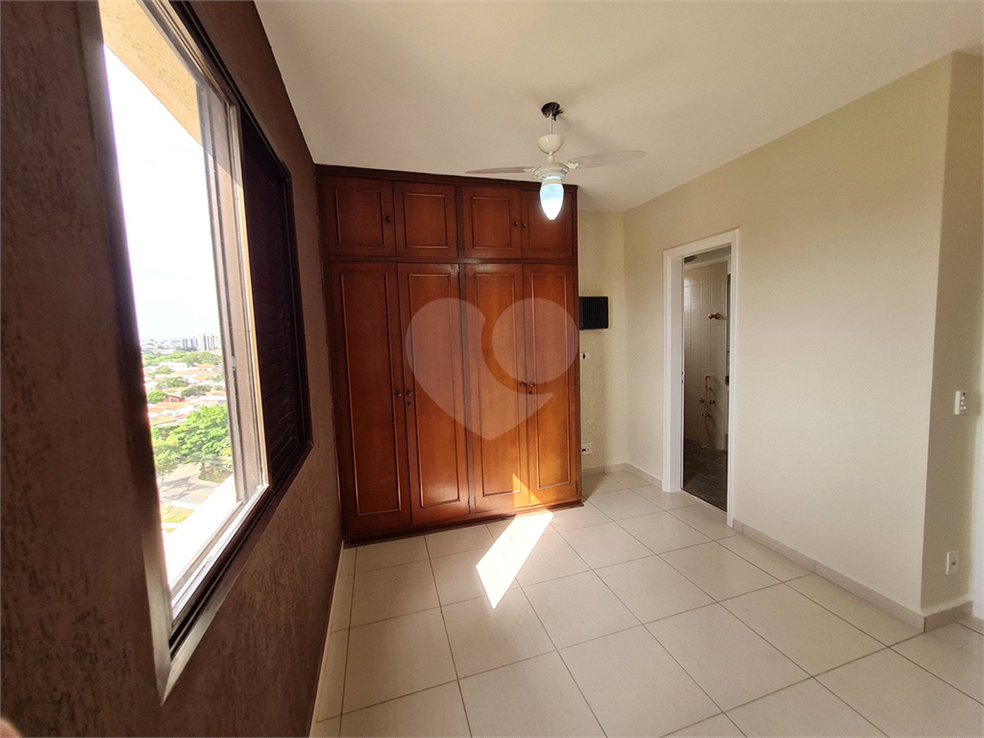 Cobertura à venda com 3 quartos, sendo 1 suíte, em Jardim Embaixador, Sorocaba, SP