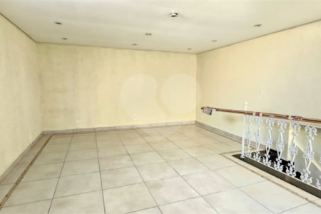 Sobrado à venda com 3 quartos, sendo 1 suíte,  em Jardim Humaitá, São Paulo, SP