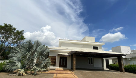 Casa à venda com 6 quartos, sendo 4 suítes,  no condomínio Palmeiras Imperiais, Salto - SP