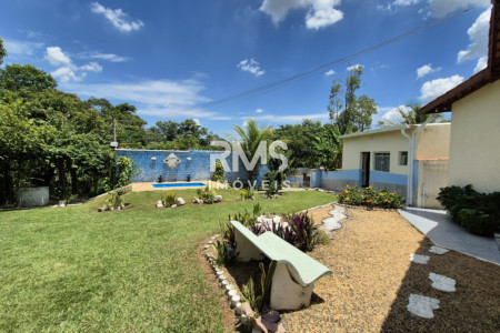Chácara à venda com 3 quartos, sendo 1 suíte,  em Área Rural de Monte Mor, Monte Mor, SP