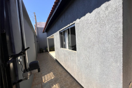 Casa à venda com 3 quartos, sendo 1 suíte, em Jardim Angelica, Três Lagoas, MS