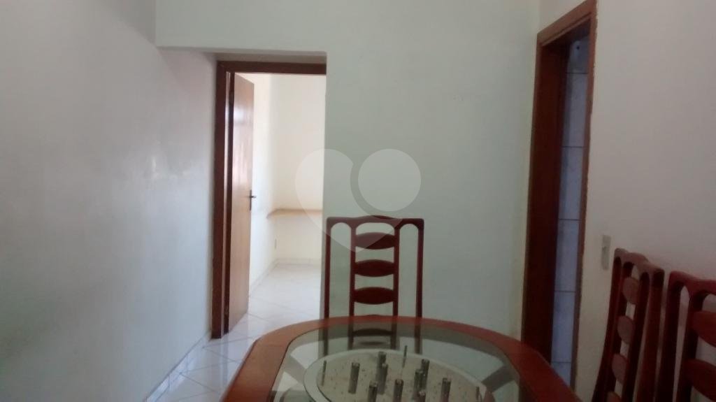 Sobrado à venda com 3 quartos, sendo 1 suíte, em Tremembé, São Paulo, SP