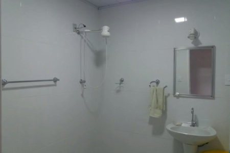 Casa à venda com 4 quartos, sendo 1 suíte, em Jardim Helga, São Paulo, SP