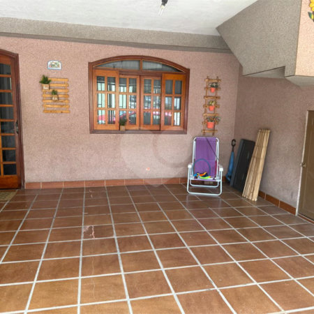 Casa à venda com 3 quartos, sendo 1 suíte, em Vila Romão, Salto, SP