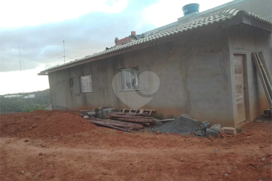 Casa à venda com 2 quartos, sendo 1 suíte, em Canjica (terra Preta), Mairiporã, SP