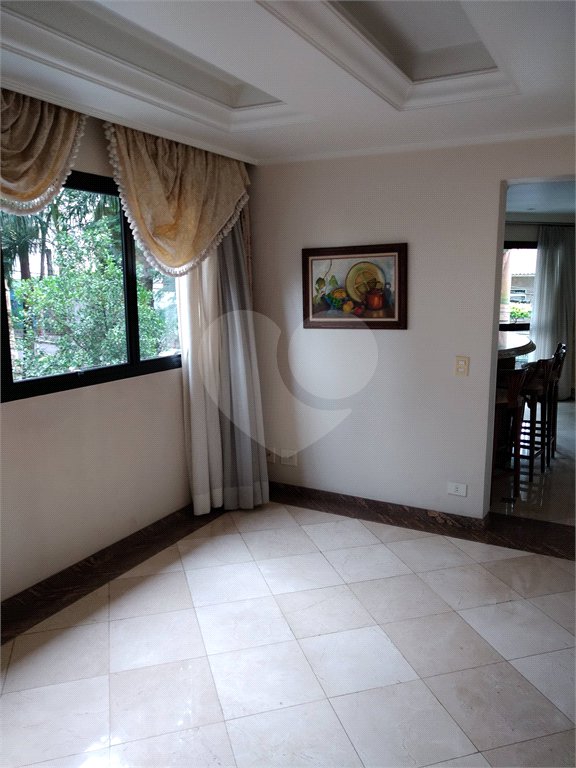 Apartamento à venda com 4 quartos, sendo 2 suítes, em Vila Monumento, São Paulo, SP