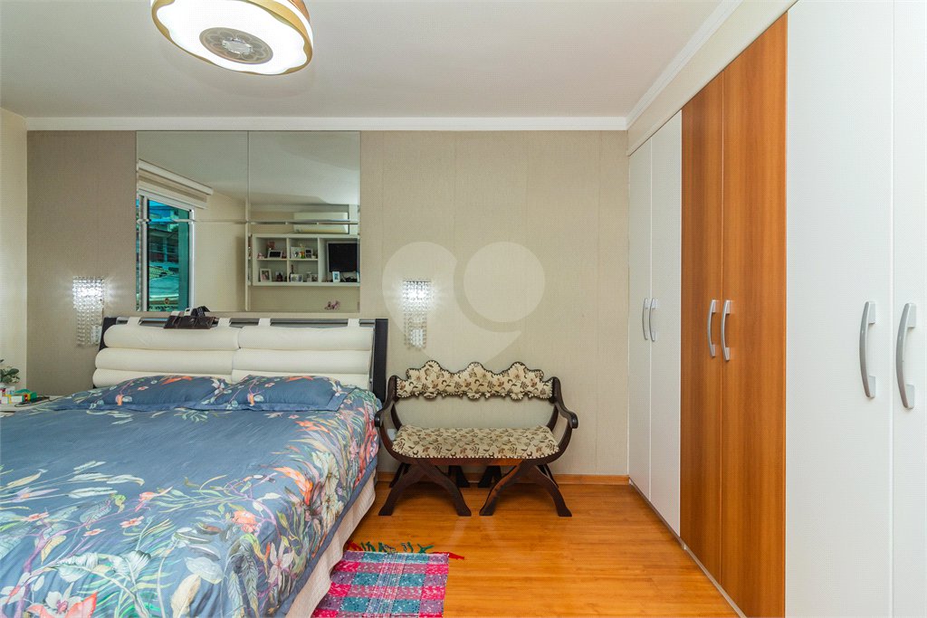 Casa à venda com 3 quartos, sendo 1 suíte, no condomínio Villaggio Di Firenze, São Paulo - SP