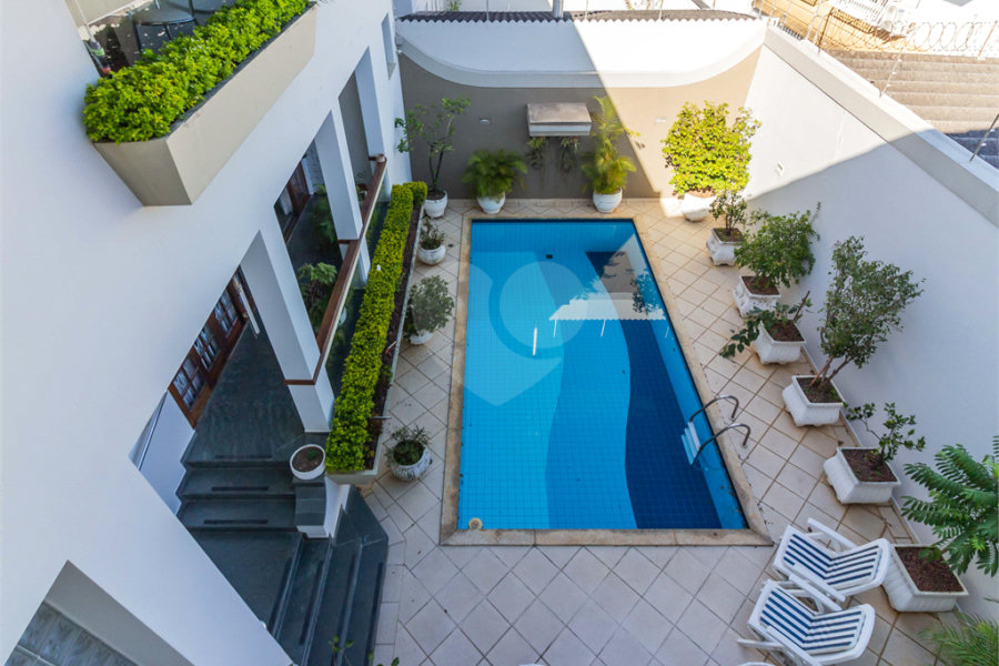 Casa à venda com 4 quartos, sendo 2 suítes,  em Jardim França, São Paulo, SP