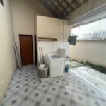 Casa à venda com 5 quartos, sendo 3 suítes, no condomínio Recanto das Palmeiras, Rio de Janeiro - RJ
