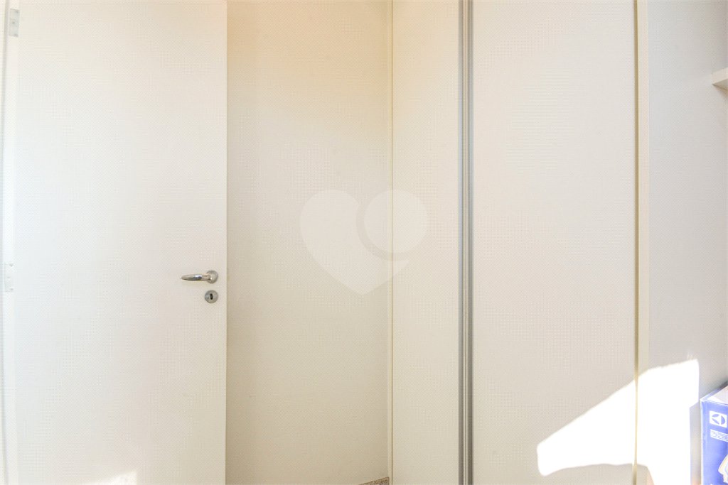Cobertura à venda com 4 quartos, sendo 2 suítes, em Aclimação, São Paulo, SP
