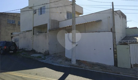 Sobrado à venda com 8 quartos em Jardim Nova Europa, Hortolândia, SP