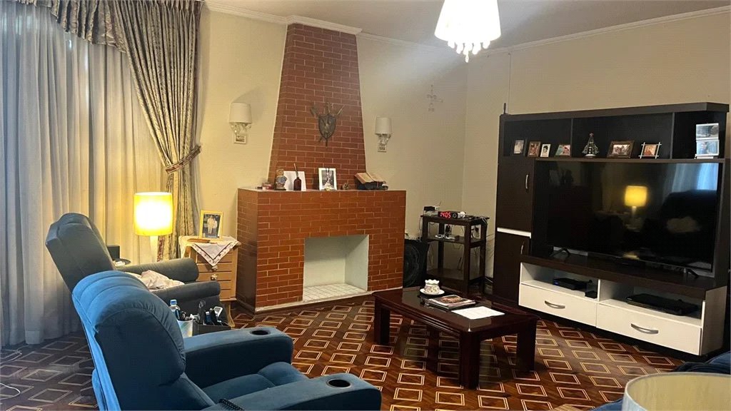 Casa à venda com 3 quartos, sendo 2 suítes, em Lapa, São Paulo, SP