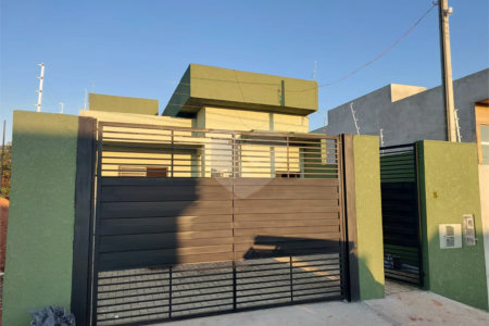 Casa Térrea à venda com 3 quartos, sendo 1 suíte, em Residencial Jardins da Catalunha, Atibaia, SP