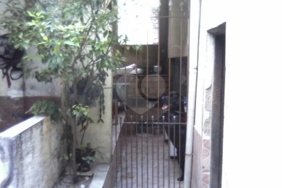 Sobrado à venda com 7 quartos em Vila Mazzei, São Paulo, SP