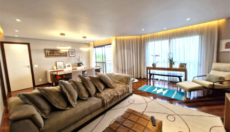 Apartamento à venda com 4 quartos, sendo 2 suítes,  em Alto da Boa Vista, São Paulo, SP