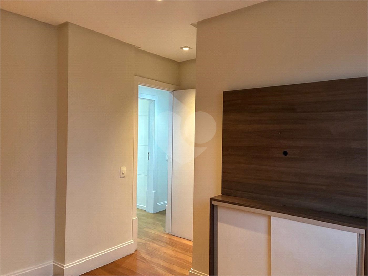 Apartamento à venda com 3 quartos, sendo 1 suíte, em Vila Guilherme, São Paulo, SP