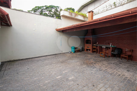 Casa Térrea à venda com 3 suítes em Jardim Petrópolis, São Paulo, SP