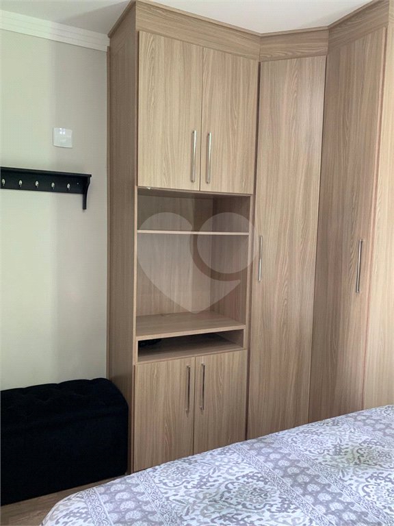 Sobrado à venda com 3 quartos, sendo 1 suíte,  em Vila Gumercindo, São Paulo, SP