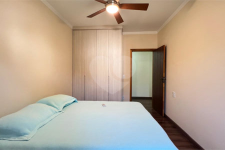 Casa à venda com 3 suítes no condomínio Haras Paineiras, Salto - SP