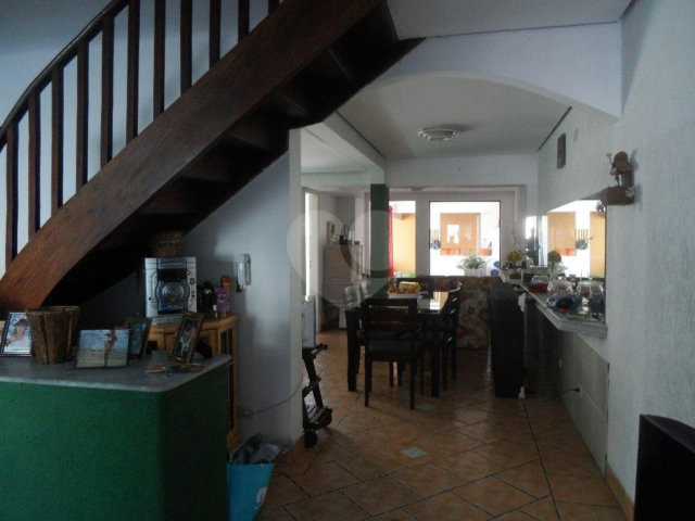 Sobrado à venda com 4 quartos, sendo 1 suíte,  em Água Fria, São Paulo, SP