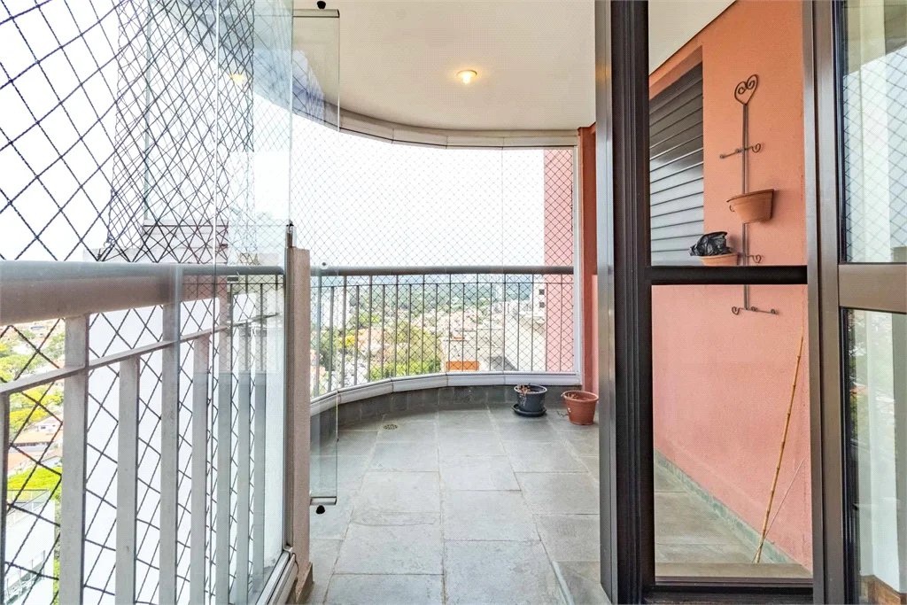 Apartamento à venda com 3 quartos, sendo 1 suíte, em Sumarezinho, São Paulo, SP