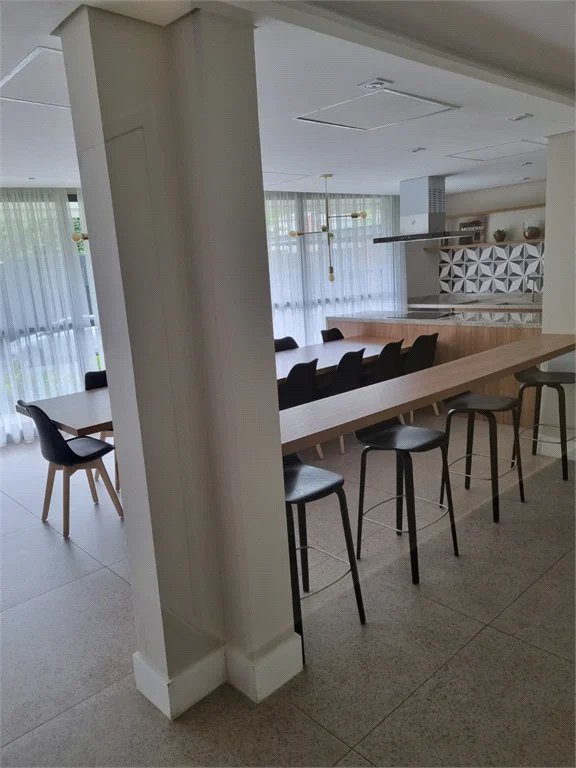 Apartamento à venda com 3 quartos, sendo 1 suíte, em Ferreira, São Paulo, SP