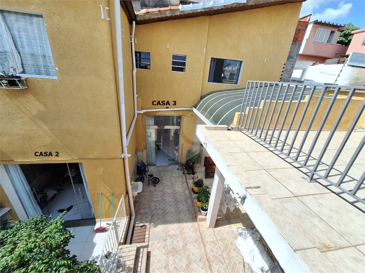 Sobrado à venda com 4 quartos, sendo 3 suítes, em Lauzane Paulista, São Paulo, SP