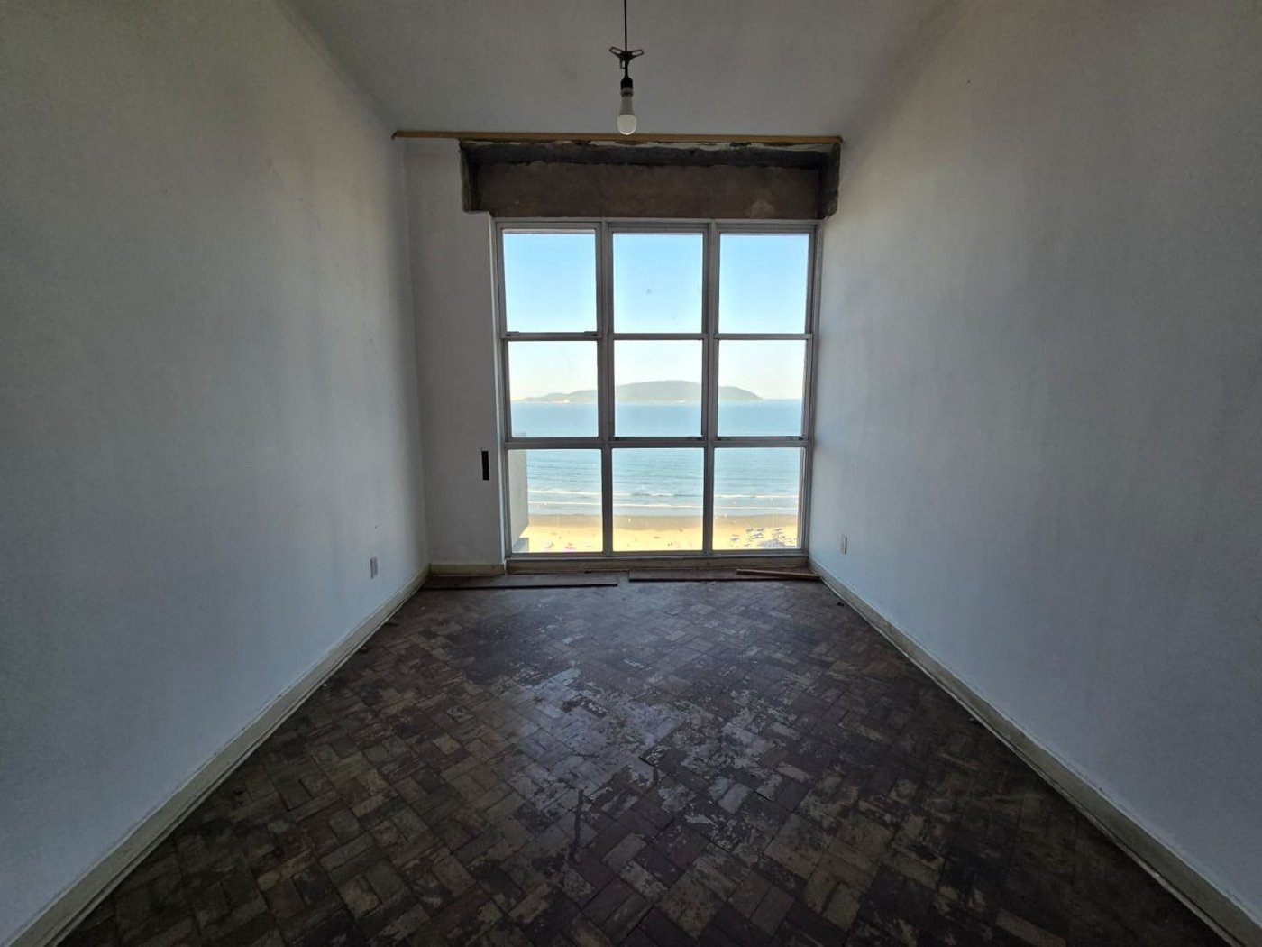 Apartamento com 3 dormitórios à venda, 175 m² por R$ 950.000,00 - Itararé - São Vicente/SP