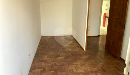 Sala à venda em Santa Cecília, São Paulo, SP