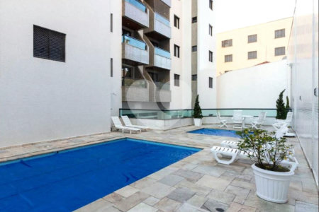 Apartamento à venda com 3 quartos, sendo 1 suíte, em Chácara Inglesa, São Paulo, SP