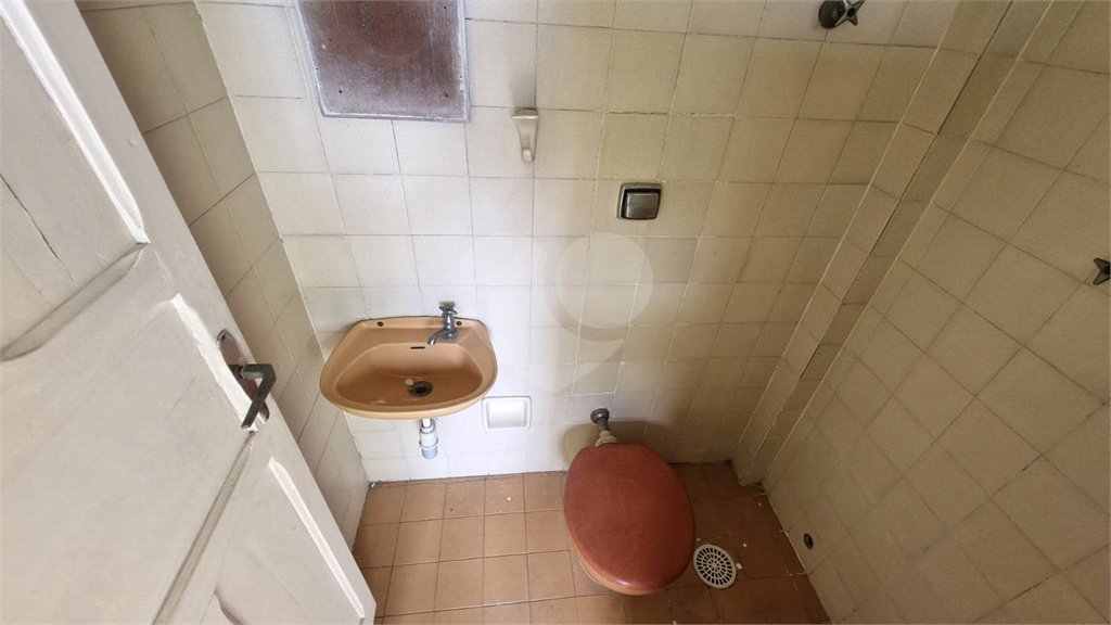 Sobrado para alugar com 3 quartos, sendo 1 suíte,  em Vila Alexandria, São Paulo, SP