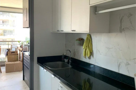 Apartamento para alugar com 3 quartos, sendo 2 suítes, em Jardim das Acácias, São Paulo, SP