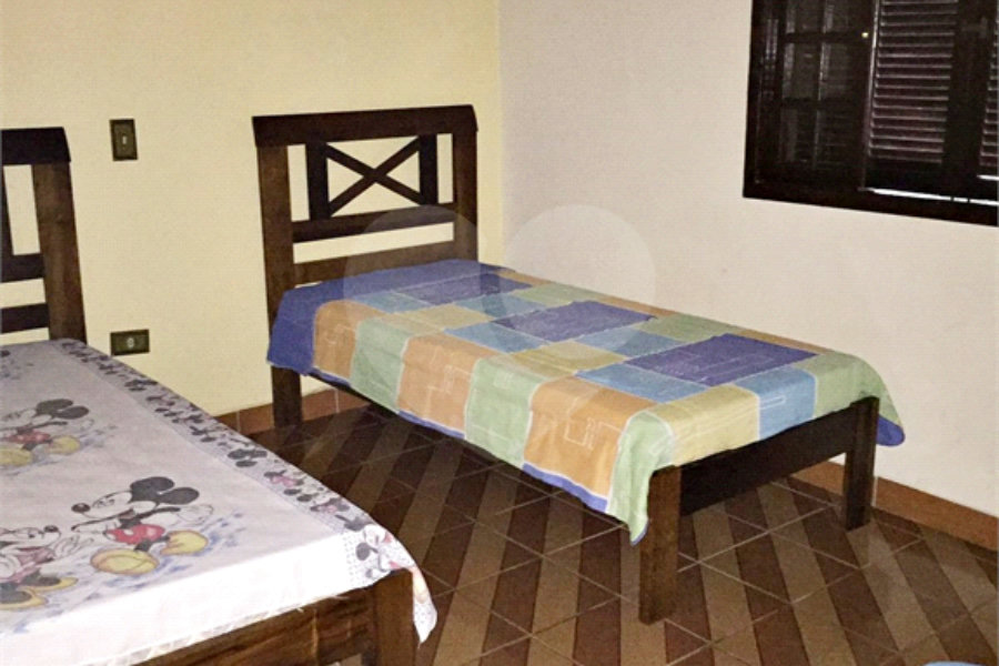 Sítio à venda com 6 quartos em Pavão (canguera), São Roque, SP