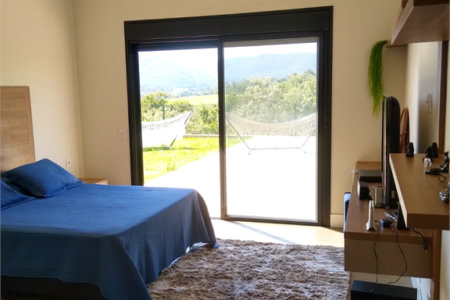 Casa à venda com 3 suítes no condomínio Residencial Terras da Alvorada, Itupeva - SP