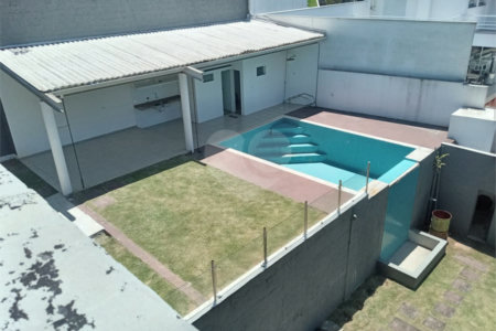 Casa à venda com 2 quartos, sendo 3 suítes,  no condomínio Aruã, Mogi das Cruzes - SP