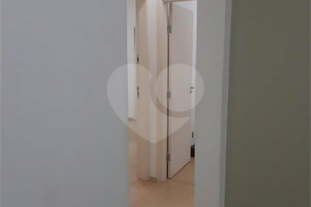 Apartamento à venda com 2 quartos em Cerqueira César, São Paulo, SP