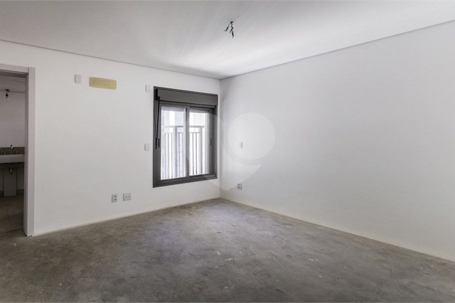 Apartamento à venda com 4 quartos, sendo 3 suítes, em Perdizes, São Paulo, SP