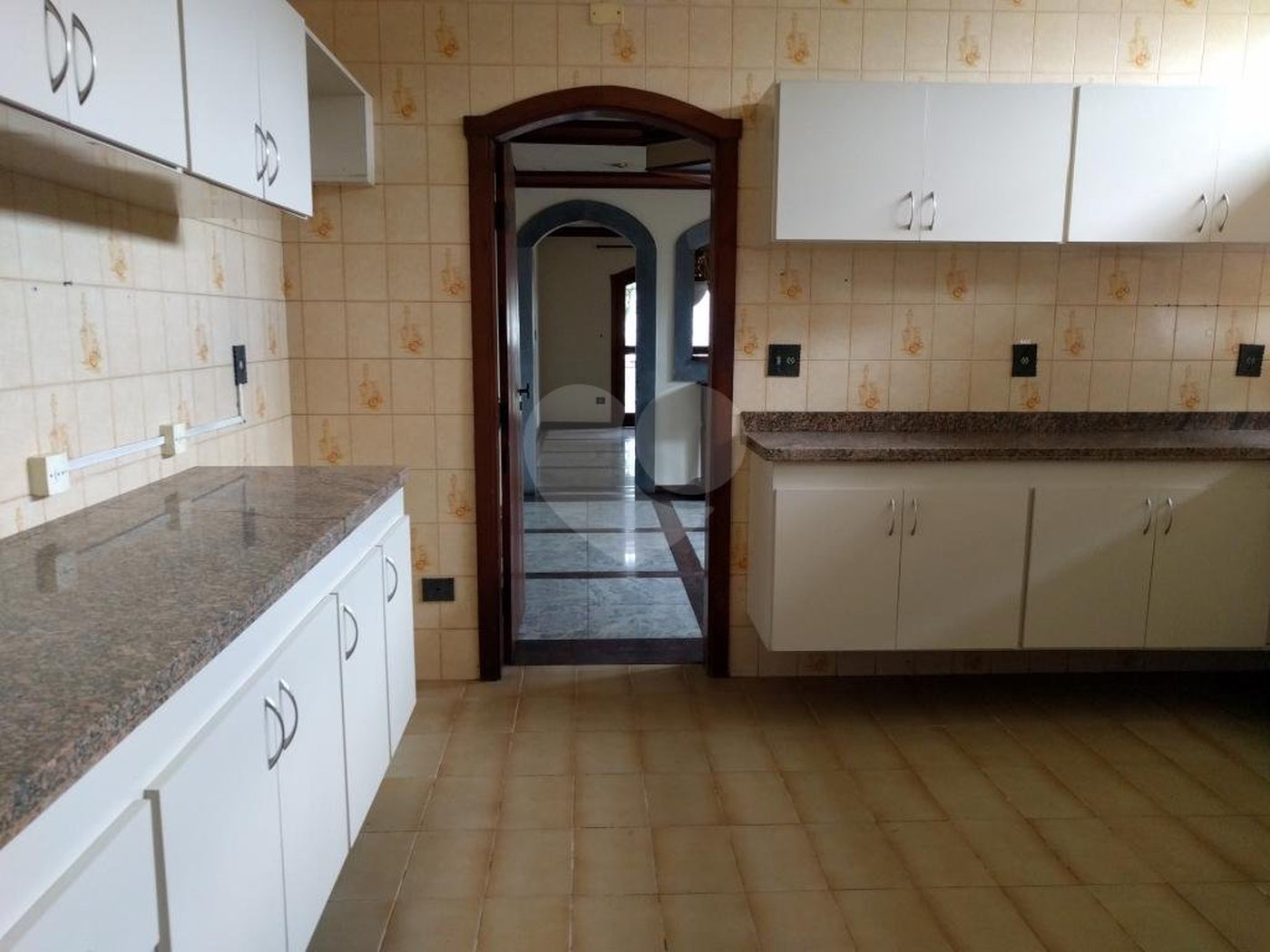 Casa à venda com 4 quartos, sendo 2 suítes, em Brooklin Velho, São Paulo, SP