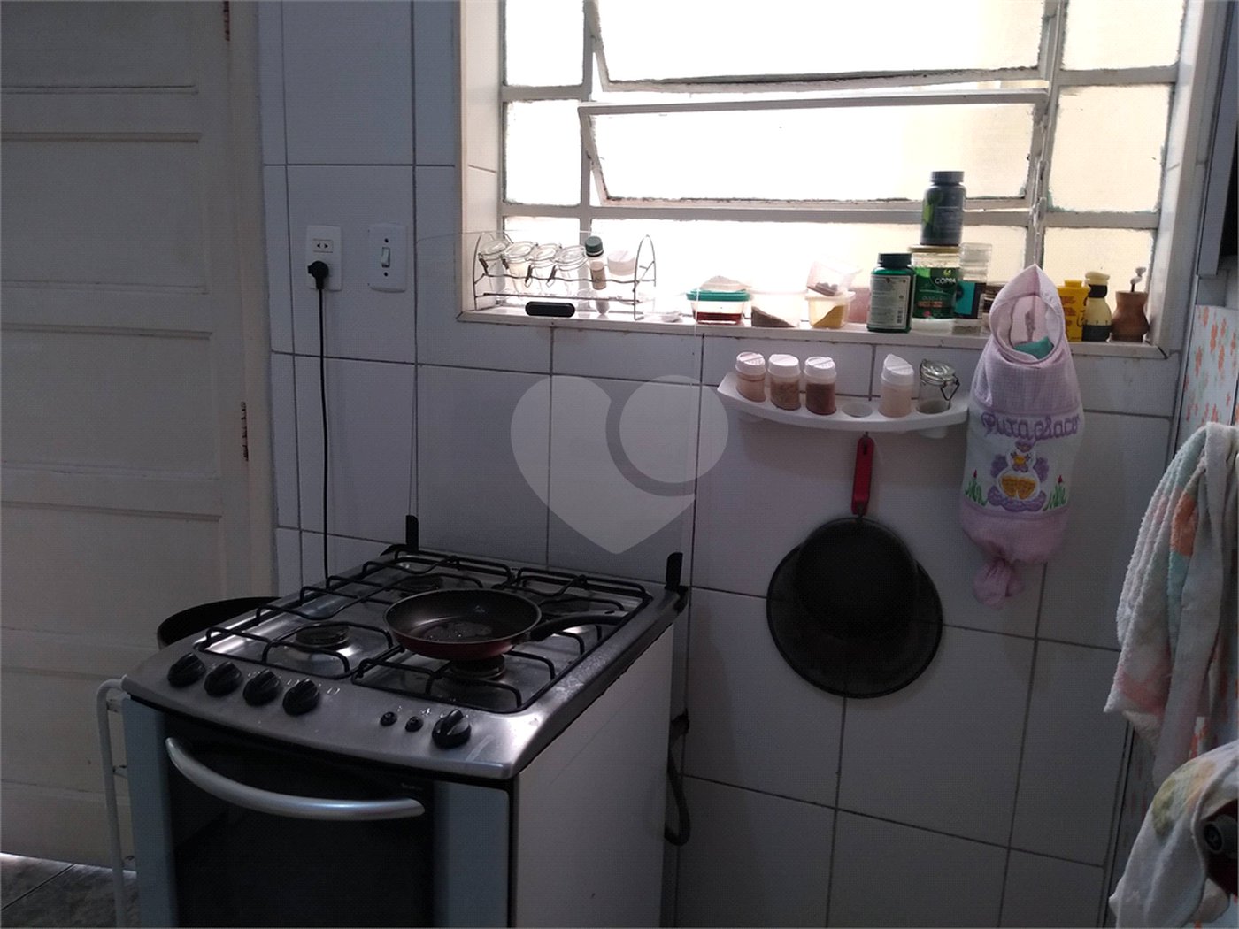 Sobrado à venda com 4 quartos, sendo 3 suítes,  em Vila Monumento, São Paulo, SP