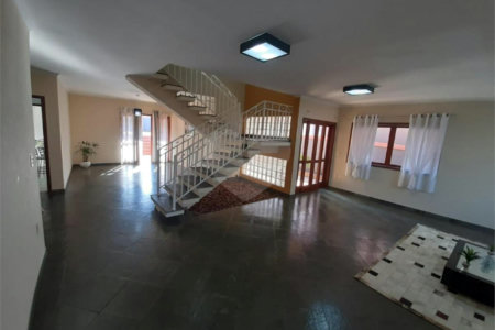 Casa à venda com 3 suítes no condomínio Villaggio Capriccio, Louveira - SP