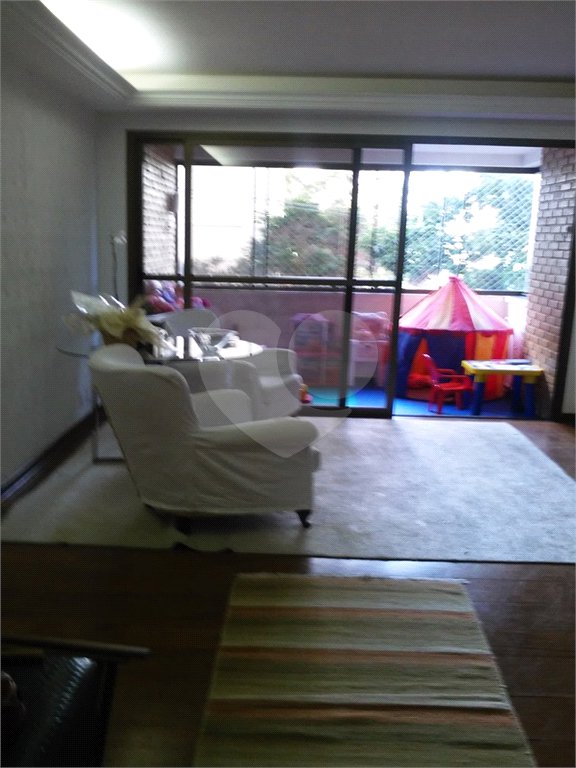 Apartamento à venda com 3 quartos, sendo 1 suíte, em Jardim Vitória Régia, São Paulo, SP