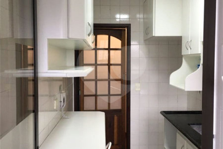Apartamento à venda com 2 quartos, sendo 1 suíte, em Vila Pompéia, São Paulo, SP