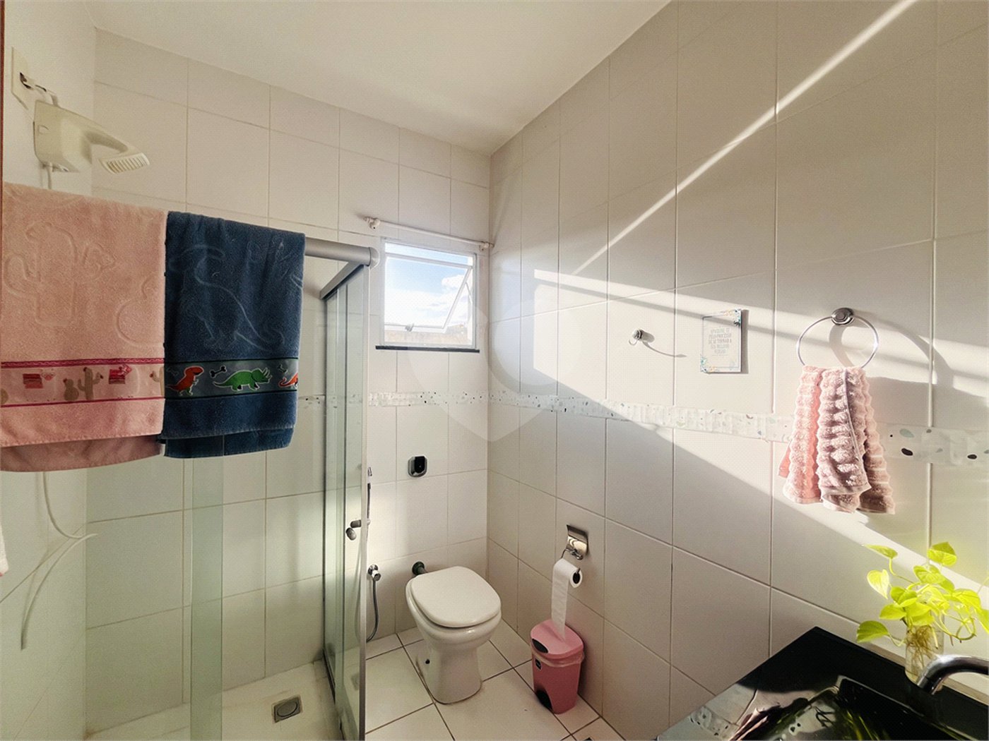 Casa à venda com 2 quartos, sendo 1 suíte, em Campo Grande, Rio de Janeiro, RJ