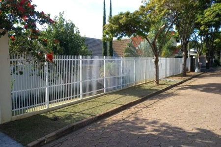Casa à venda com 3 quartos, sendo 1 suíte,  em Bosque, Vinhedo, SP
