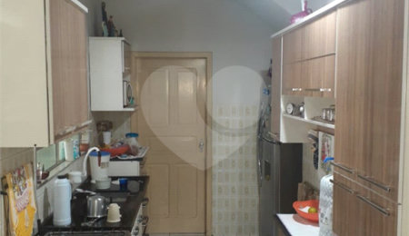 Sobrado à venda com 2 quartos em Santana, São Paulo, SP